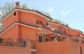 Trifamiliare Poggio Grottaferrata b2