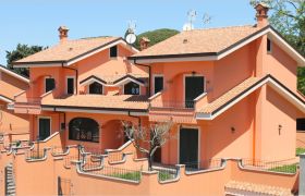 Trifamiliare Poggio Grottaferrata b5