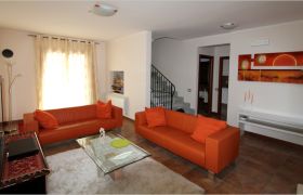 Trifamiliare Cedro T12